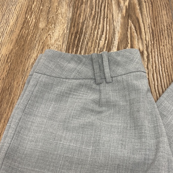 Women’s The Limited stretch size 10 - Picture 2 of 4